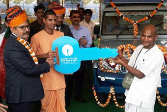 SBI donates a food delivery vehicle