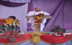 Chanchalapathi Dasa, Vice Chairman, The Akshaya Patra Foundation addressing the gathering