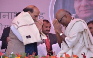 Sri Rajnath Singh, Minister of Home Affairs, sharing a moment with Madhu Pandit Dasa