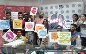 Team Fever 104 FM taste Akshaya Patra’s food and share their feedback