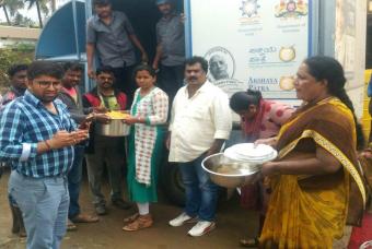 Akshaya Patra delivers food to flood-affected people in Coorg