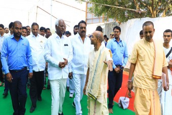 Deputy Chief Minister Kadiam Srihari at the launch event