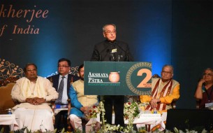 Shri Pranab Mukherjee, Honourable President of India, addresses the gathering